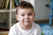Россияне помогли собрать деньги на дорогостоящее лекарство для 7-летнего Савелия