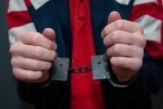 В Петербурге задержали педофила, изнасиловавшего девочку 20 лет назад