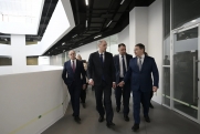 На Урале модернизируют три важных вуза: Денис Паслер представил планы министру