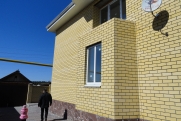 Эксперт назвал минусы строительства загородного дома: «Дороже и сложнее»