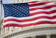 США теряют сотни миллиардов из-за Ирана: раскол в политике усиливается