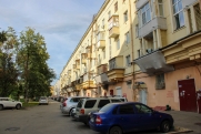 Как наказать соседа за неправильную парковку во дворе: куда жаловаться и какие штрафы грозят