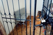 За использование Ленд Крузера и спасателей получил срок бывший глава МЧС