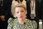 Захарова предложила отправить сомневающихся в ударе ВСУ по Старобельску западников на место трагедии