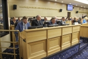 В Заксобрании Приангарья обсудили риски нового отопительного сезона после коммунальных ЧС в Бодайбо и Байкальске
