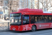 В Перми хотят внедрить постоплату в автобусах и трамваях: поможет ли это уменьшить количество «зайцев»