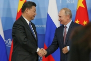 Си на переговорах с Путиным подал сигнал Трампу: в Штатах подняли тревогу