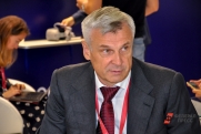 Носов: поиски пропавших при обрушении на разрезе в Колыме будут идти круглосуточно