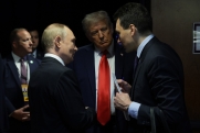 Не только поздравление: зачем Путин позвонил Трампу перед саммитом G7