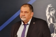 Писатель Лукьяненко назвал основные задачи нового состава Общественной палаты РФ