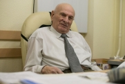 Госпиталь ветеранов войн в Екатеринбурге официально получил имя легендарного нейрохирурга Семена Спектора
