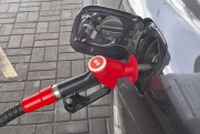 Ограничения на продажу бензина хотят снять в Кировской области