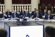Федорищев рассказал о поддержке ветеранов СВО на заседании Совета округа