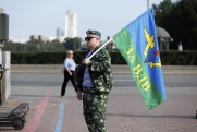 В Рязани наградили военнослужащих перед Днем ВДВ