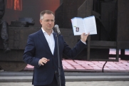 Меньше теории, больше практики: Мединский рассказал, каким будет новый учебник обществознания в школах