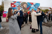 В Екатеринбурге появился мурал в честь визита Фиделя Кастро на Урал