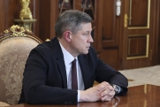 Уроженец Челябинска Егор Ковальчук побеждает на выборах губернатора Брянской области
