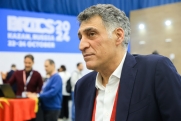 В годовщину смерти Тиграна Кеосаяна ему установили памятник