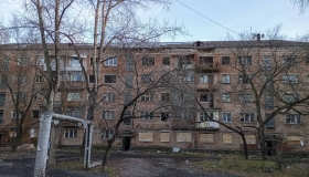 Дома-призраки по соседству с новостройками: как выглядит микрорайон Владимирский в Перми