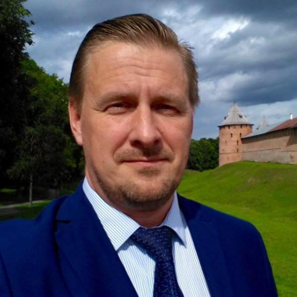 В авторитетном рейтинге губернаторов глава Петербурга занял весьма низкое место 