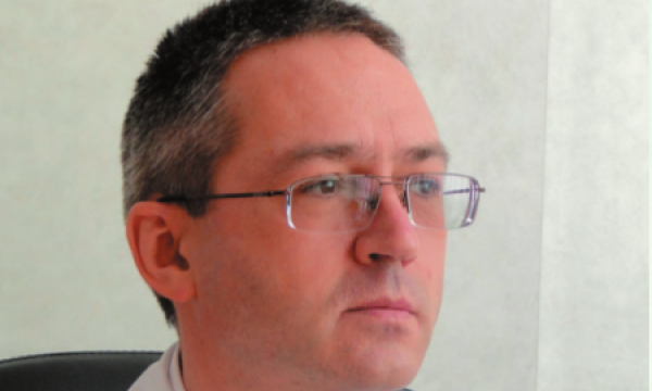 Научно исследовательский институт вредена. Директор института травматологии. Шлыков игорь николаевич. Шлыков игорь леонидович меридиан. Директор института травматологии.