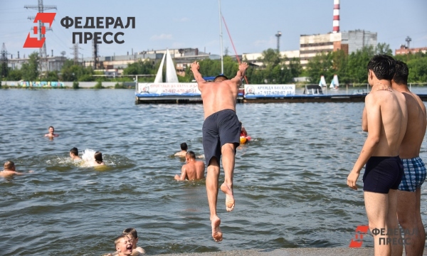 Россиян предостерегли от купания в линзах | Москва - Vimarsana News