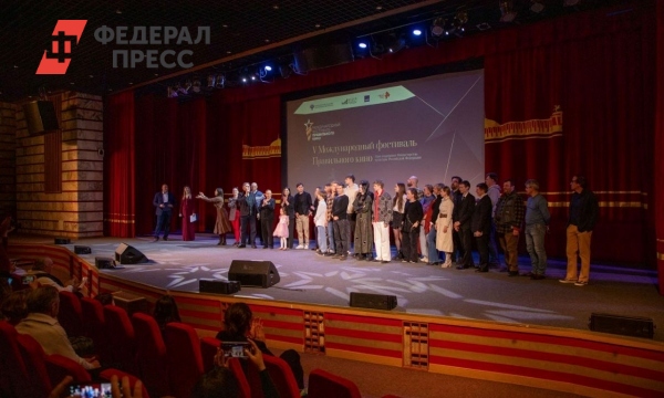 «Салют, Победа» – на московской сцене: коллектив Детской филармонии выступил в Музее Победы