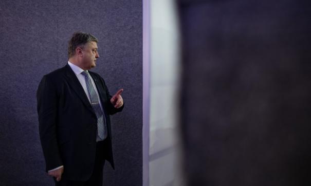 Порошенко отреагировал на предложение Зеленского о люстрации