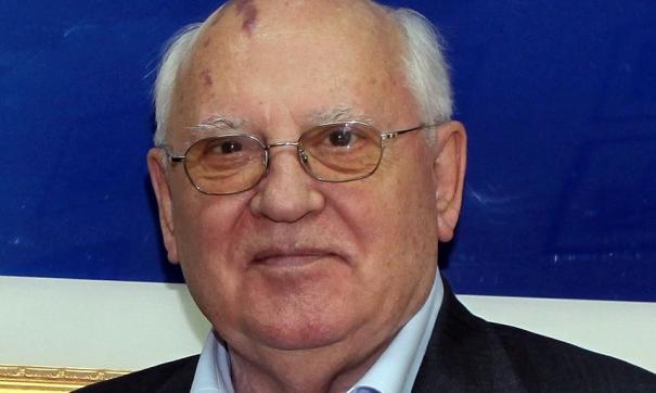 Горбачев быстро идет на поправку