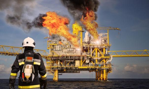 Пожар на нефтяной платформе