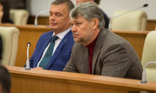 Чьи амбиции круче? Депутат с «Таганского ряда» Анатолий Никифоров