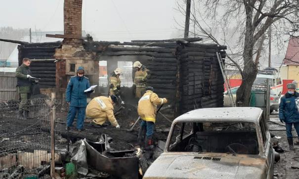 В Новомихайловке при пожаре погибла семья