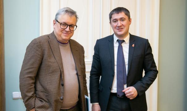 Махонин и Кузьминов встретились на Гайдаровском форуме