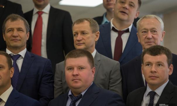 В центре Екатеринбурга раздают буклеты, призывающие горожан принять участие в голосовании