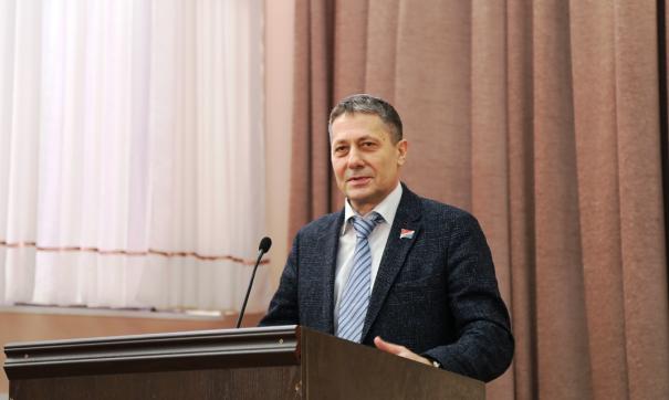 Лидером по одномандатному округу стал депутат Александр Щербаков