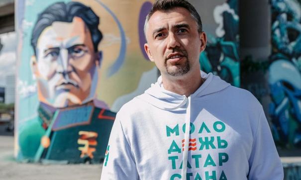 Министр по делам молодежи Татарстана Дамир Фаттахов стал одним из участников ПМЭФ-2021