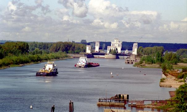 Участок Волги в районе Городца - один из самых проблемных для судоходства летом