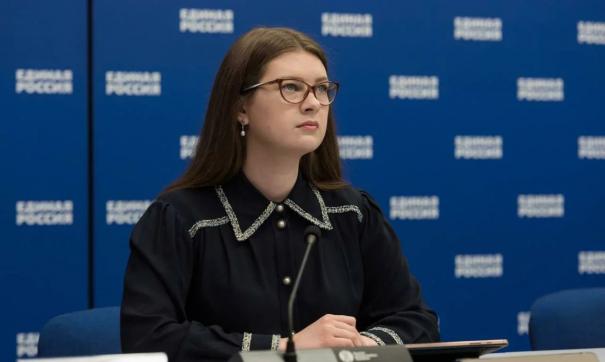 Депутат Ольга Амельченкова