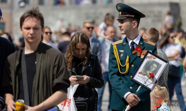 Шествие бессмертного полка в петербурге