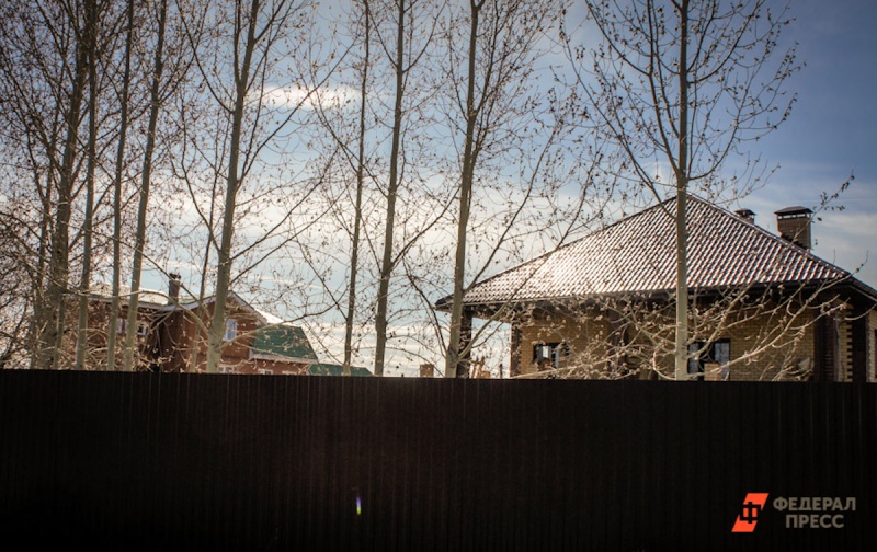 Худи подтвердила, что сейчас, действительно, живет в двухкомнатной квартире