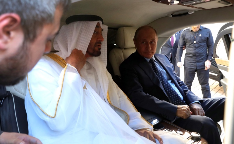 Путин показал принцу Аль Нахайяну свой лимузин проекта «Кортеж»
