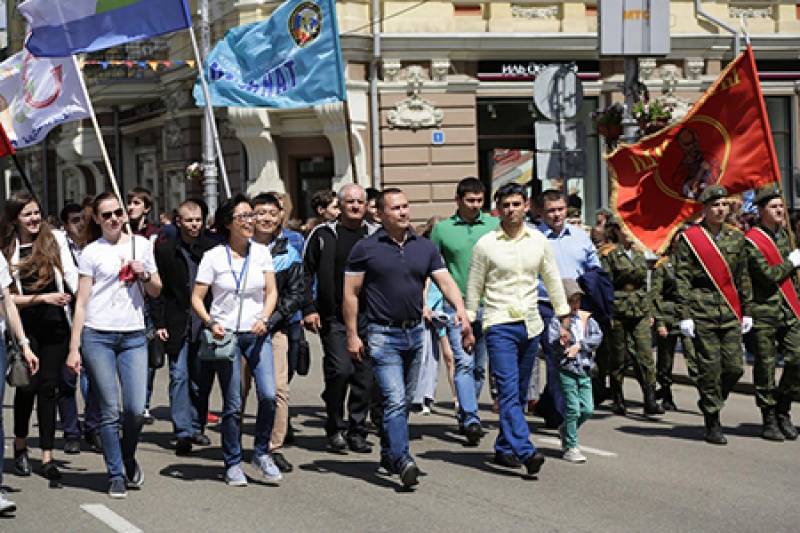 В праздничном шествии на День Иркутска участвовали почти 30 тысяч человек