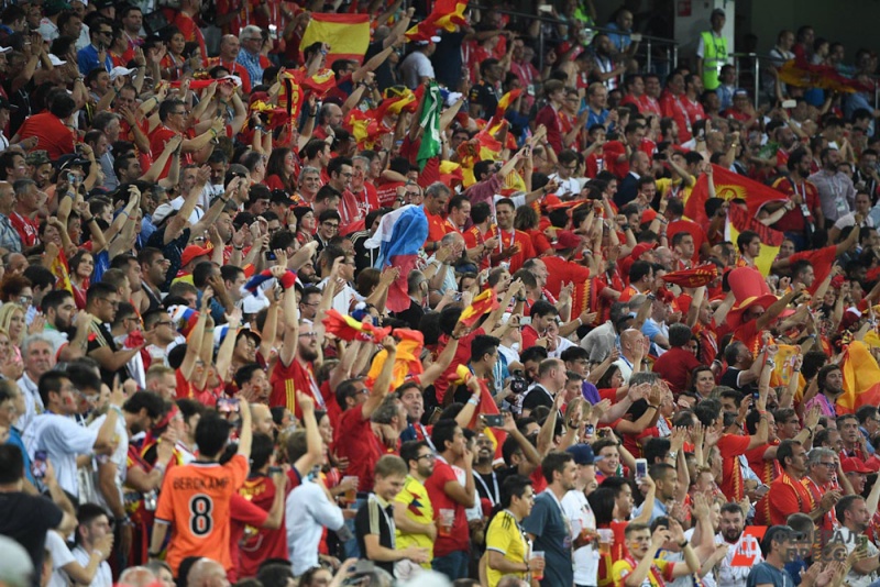 Иньеста объявил об уходе из сборной Испании после матча с Россией