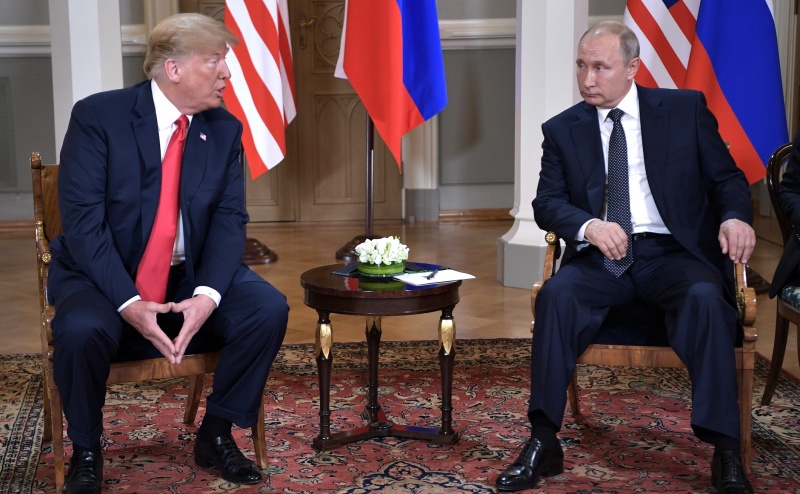 Трампа раскритиковали за встречу с Путиным