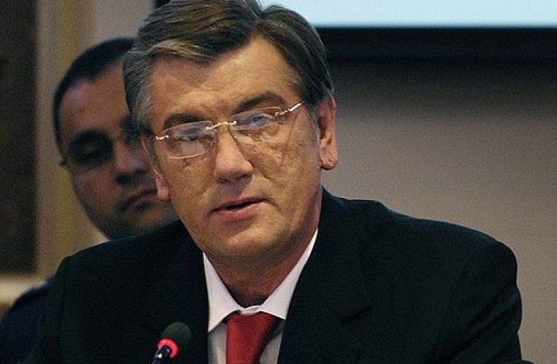 Ющенко назвал ошибки Киева, мешающие «победе» над Россией