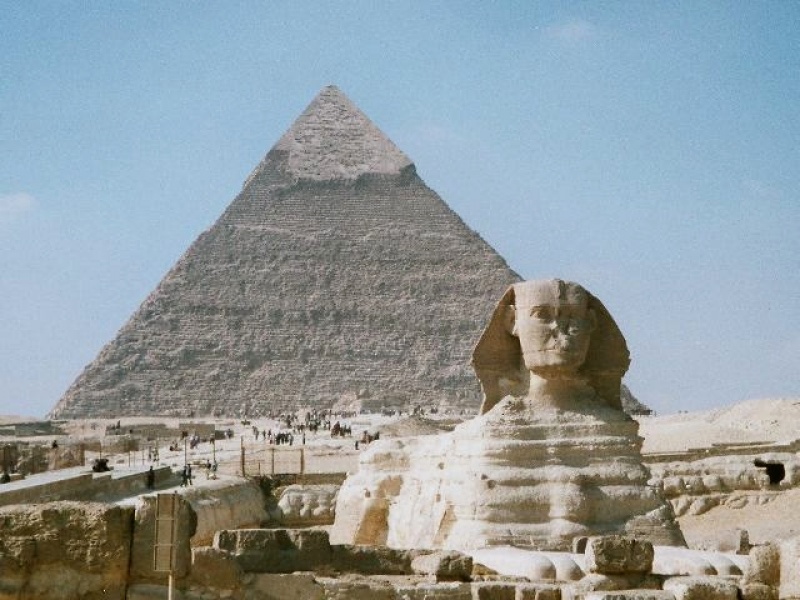 Египетские ученые рассказали о телах в черном саркофаге