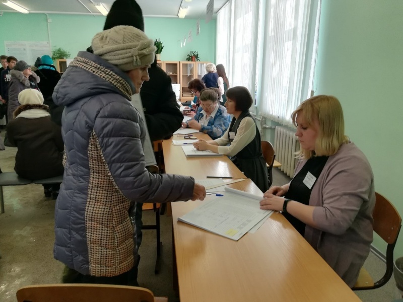 Явка на выборах в кировской области. Избирателей 5 фото.