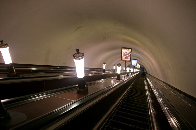 Мать отказалась от первого рожденного в метро Санкт-Петербурга малыша