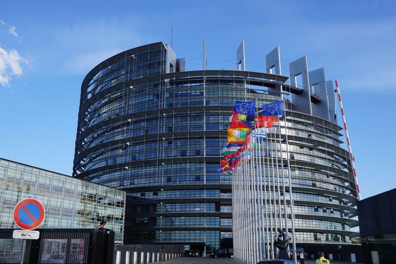 Крупнейшая фракция Европарламента предложила присудить Сенцову премию Сахарова