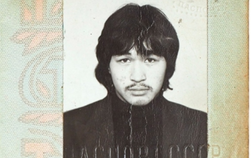 Паспорт и записную книжку Виктора Цоя продали на аукционе